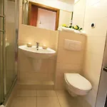 Resort Jantar Medical